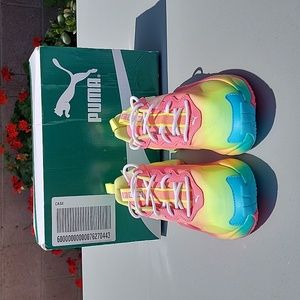 Women's Puma Sneakers